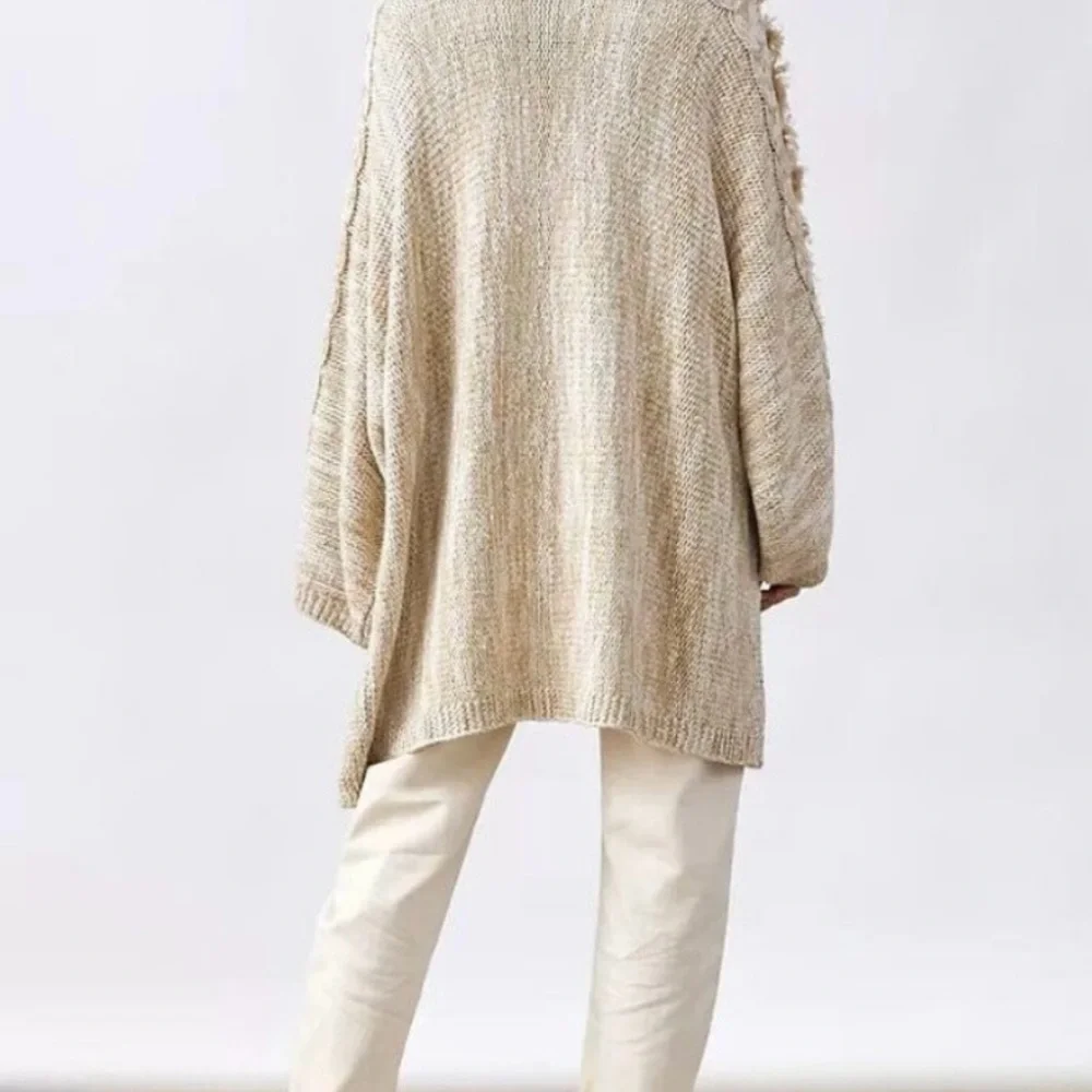 Anthropologie Boho oversized long fringe sweater. One size - Picture 5 of 11